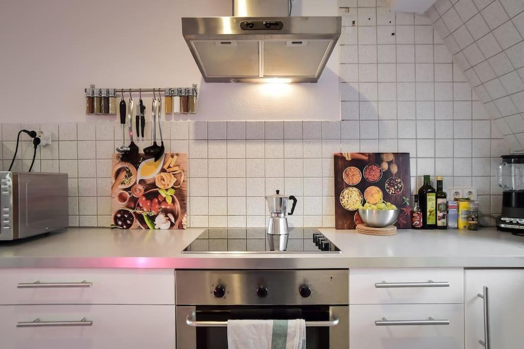 5 Secret Escape Apartment Above شتوتغارت المظهر الخارجي الصورة